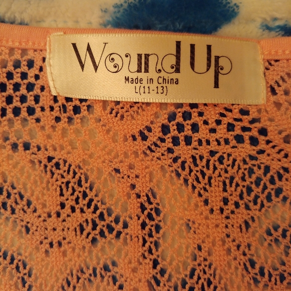 Wound Up. Skull and Flowers. Multi colors. Size Lg 11-13. - Picture 4 of 5